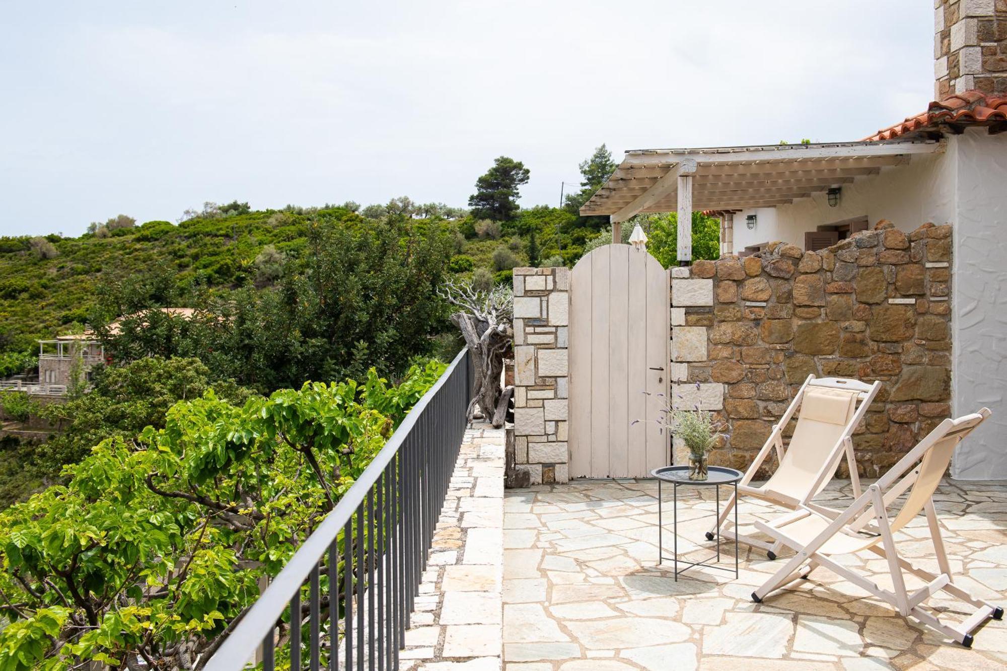 Lithea Villas And Studios By The Sea Агиос-Петрос-Алонис Экстерьер фото