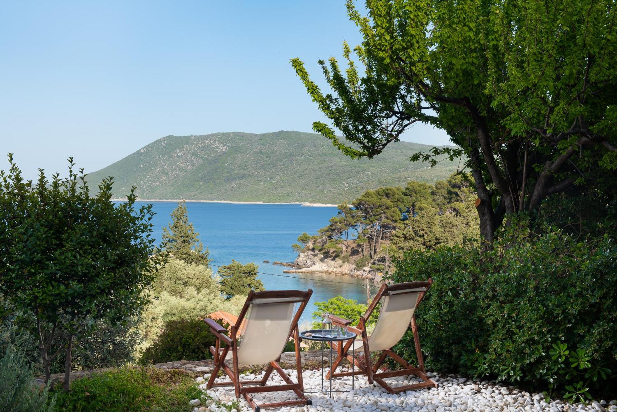 Lithea Villas And Studios By The Sea Агиос-Петрос-Алонис Экстерьер фото